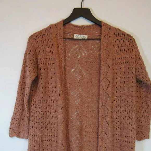 Pink Rose Crochet Open Front Cardigan Sweater - Picture 5 of 8